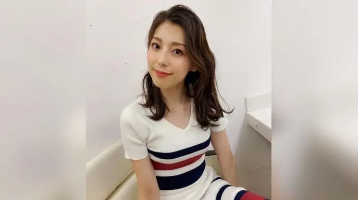 TBS★上村彩子　「一人でディズニー納め」ショットがすてき！「プリンセスすぎる」の声 【news23　Nスタ】