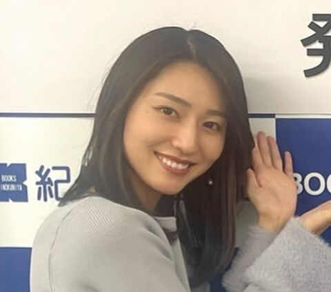 【フジ　新人】宮本真綾 めちゃくちゃ綺麗〜【イット】