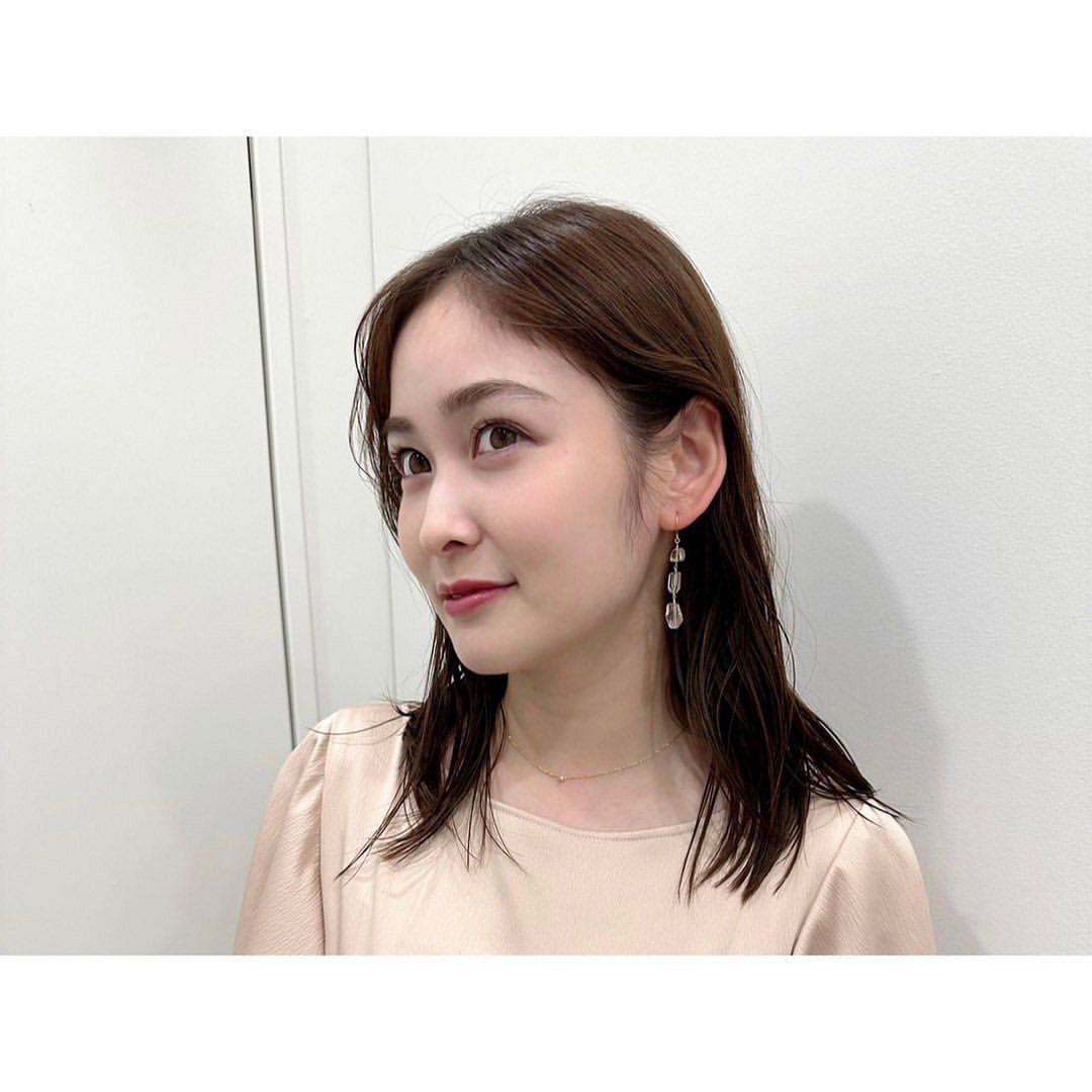 は？岩田絵里奈、可愛すぎるやろｗｗｗ みんな見てる？【世界まる見え　カズレーザーと学ぶ　沸騰ワード】