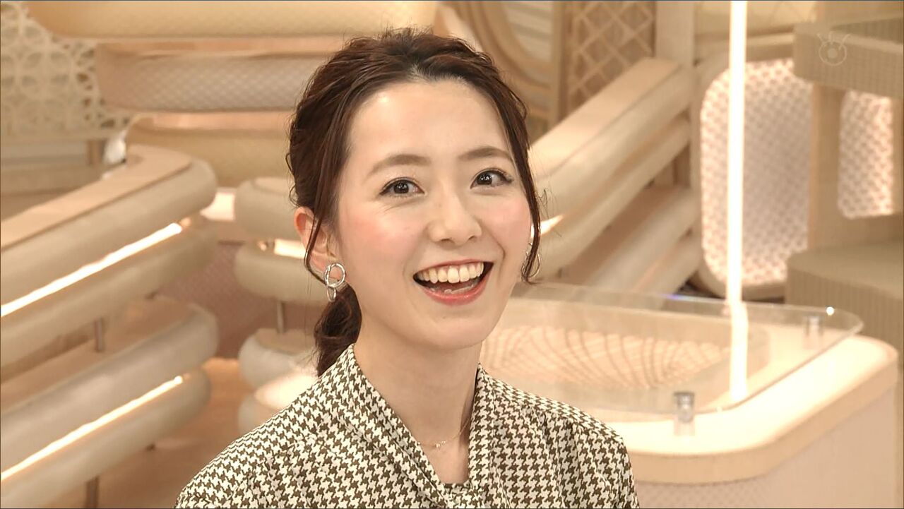 【癒し系】フジ☆内田嶺衣奈たん！☆Live  News α♪