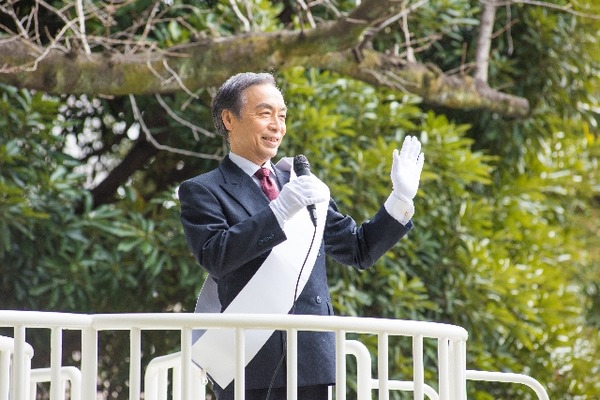 eba78a3b7e8c8b9925d354817a15fe44_s