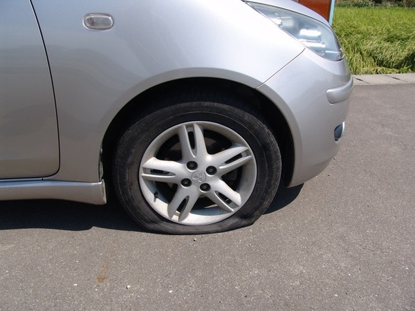 トヨタ自動車のリコール問題について 休日返上でディーラーに行ったら死ぬほどガッカリした件 後藤和也 産業カウンセラー キャリアコンサルタント シェアーズカフェ オンライン トヨタ自動車のリコール問題について 休日返上でディーラーに行ったら死ぬほどガッカリした件 後藤和也 産業カウンセラー キャリアコンサルタント シェアーズカフェ オンライン
