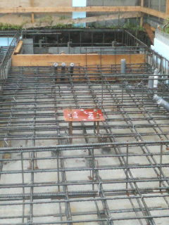 基礎コンンクリート打設 ルークのシアトル日記改め 新築大作戦