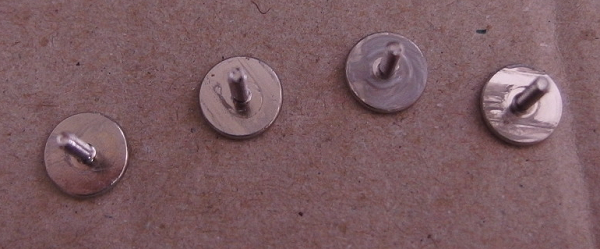 ナメ易いネジ_RD-VH7PC