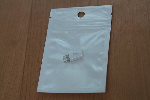 Lightning-MicroUSB変換アダプタ