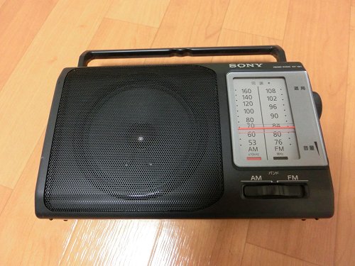 10.2cmと大きめのスピーカーを搭載