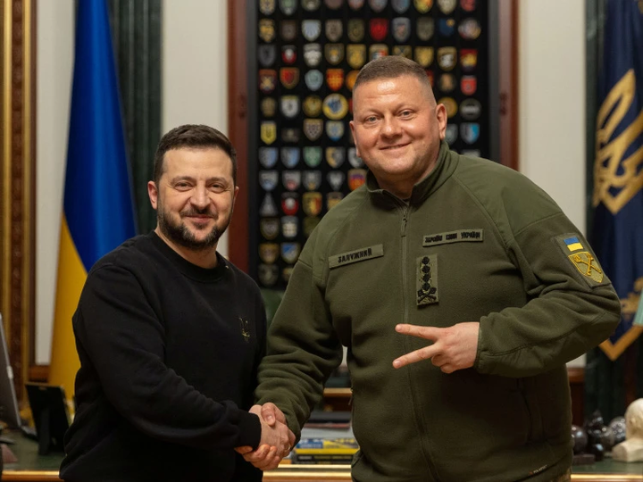 Zelensky and Zaluzhny