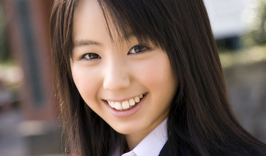 女優 変わらなすぎる奇跡の２７歳 小池里奈 待望のグラビア復帰 ｂ８１ ｗ５６ ｈ８７センチのプロポーション披露 ストラト 魁 芸能トレンドニュース