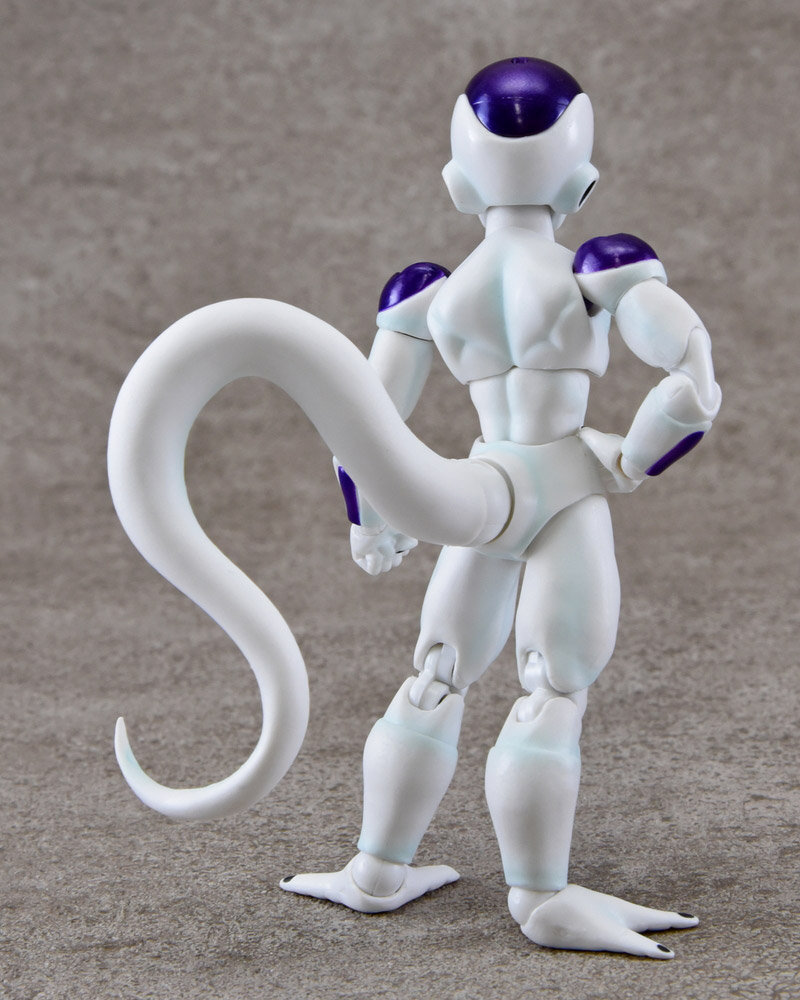 4月27日(金)発売 「S.H.Figuarts フリーザ 最終形態-復活-」製品版