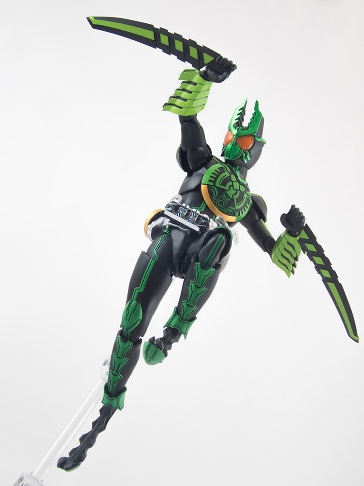 S.H.Figuarts 真骨彫製法　仮面ライダーオーズ　ガタキリバコンボ