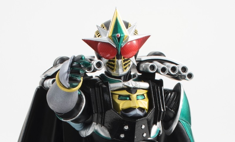 Amazon.co.jp: S.H.フィギュアーツ 仮面ライダーゼロノス ベガ