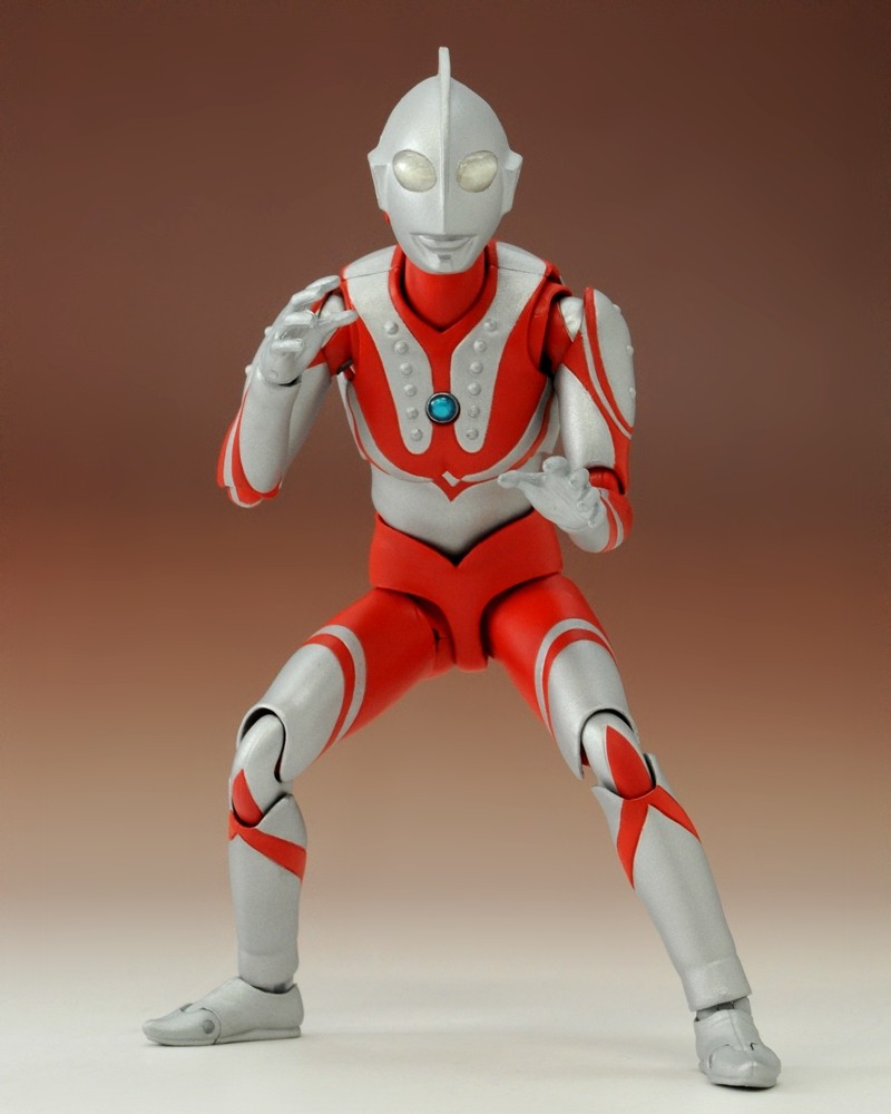 11/19発売「ゾフィー」に、「ウルトラセブン」「バルタン星人分