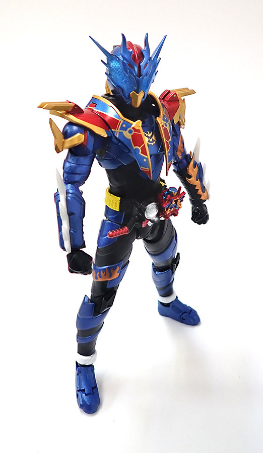 SHFニチアサブログ】最新サンプル到着!覚醒する不屈の蒼龍!仮面 ...