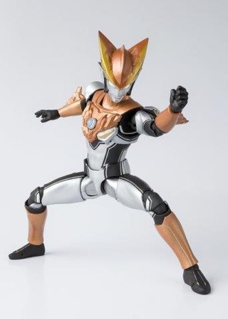 SHF ULTRAMAN ROSSO GROUND 04