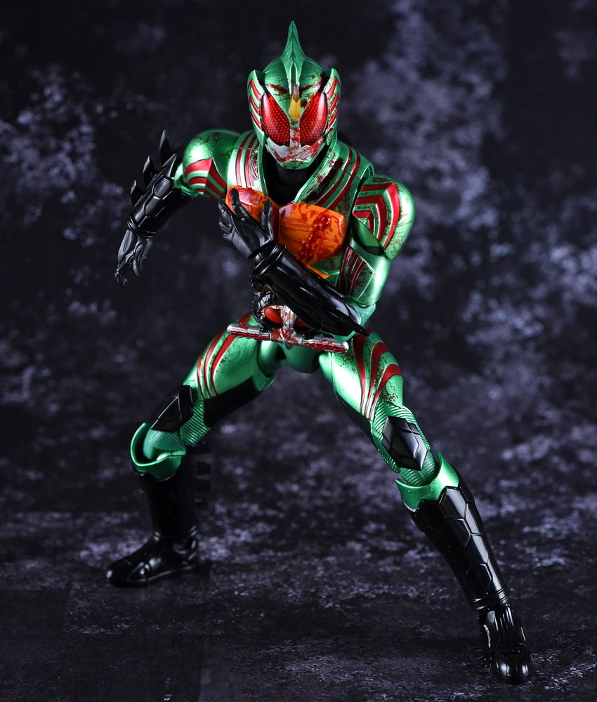 2月8日魂ウェブ商店受注開始「S.H.Figuarts 仮面ライダーアマゾンズ