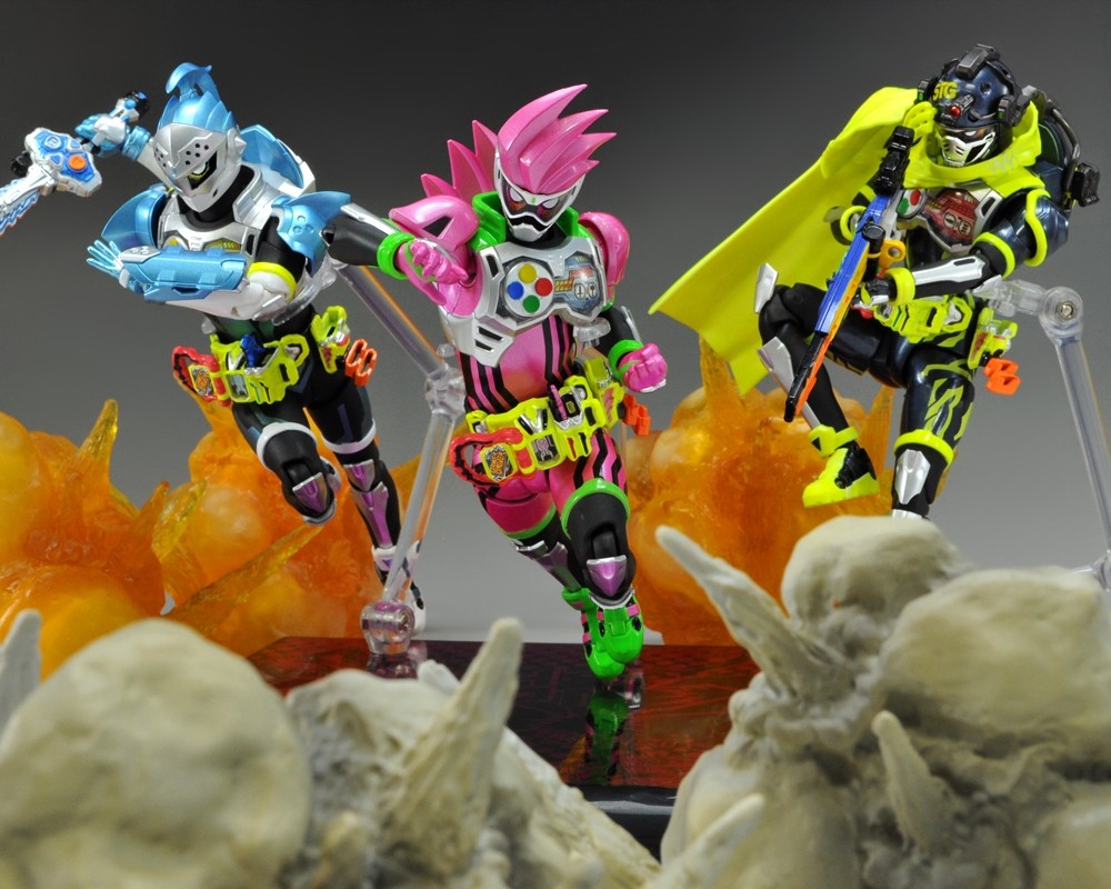 3月25日発売「S.H.Figuarts 仮面ライダーエグゼイド マイティ 3月25日発売「S.H.Figuarts 仮面ライダーエグゼイド マイティ