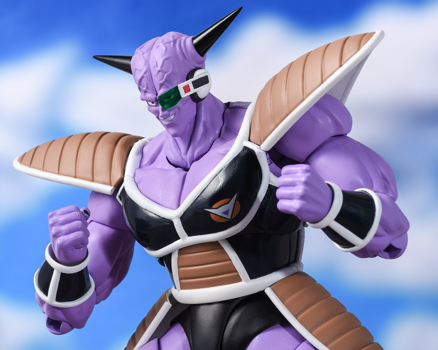 1 10に2体同時予約開始 S H Figuarts ギニュー 孫悟空 界王拳 で新年からギニュー隊長を推しまくるレビュー S H Figuarts エス エイチ フィギュアーツ スタッフブログ