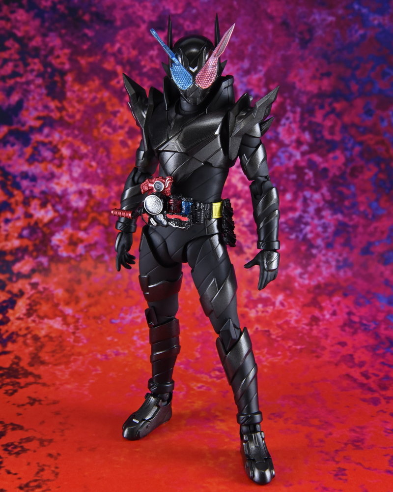 仮面ライダービルドラビットタンクハザード　フィギュアーツ