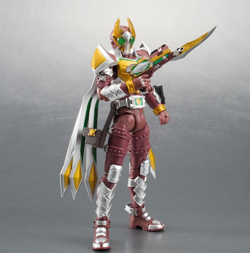 s.h.figuarts 仮面ライダーブレイド シャックフォーム キングフォーム