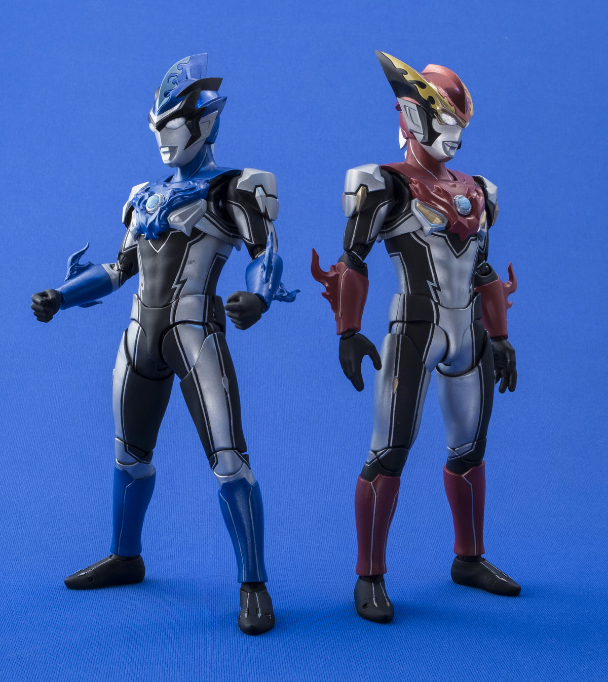 フィギュアーツ ウルトラマン R/B ロッソグランド ブルウインド セット 輸送箱未開封新品 伝票貼り跡ありません 