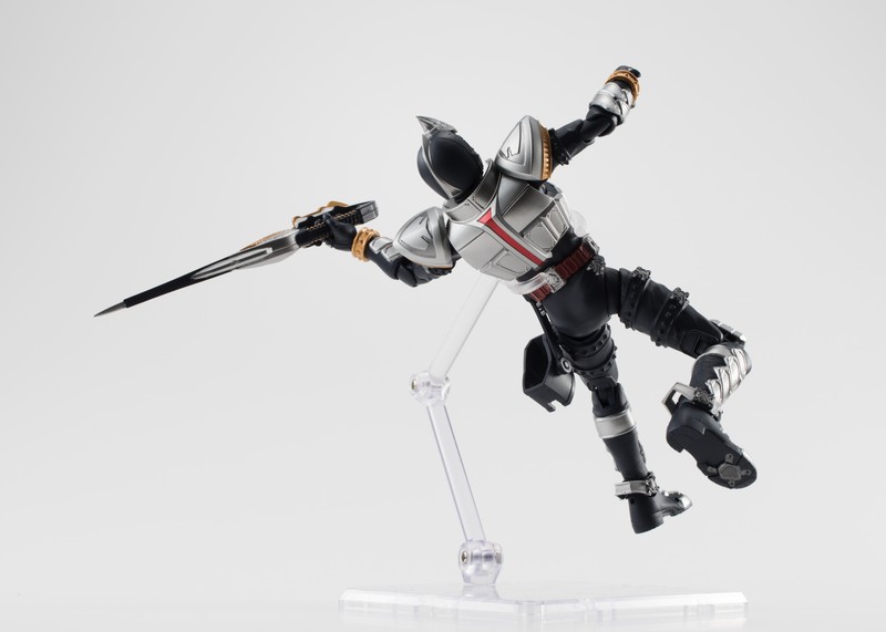 S.H.Figuarts 仮面ライダーブレイド（ブロークンヘッドVer.）試