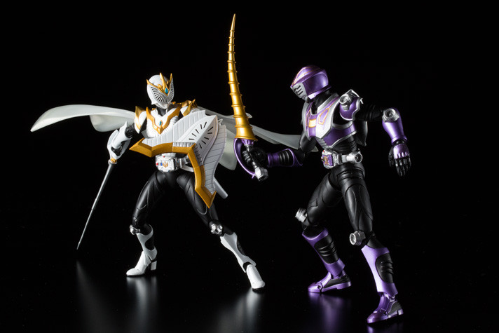 大好評受注中！S.H.Figuarts 仮面ライダーファムで遊んでみまし