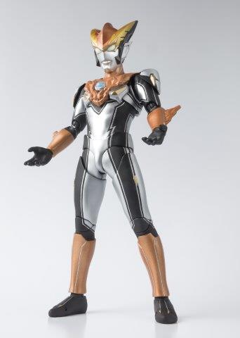 S.H.フィギュアーツ　ウルトラマンR/B 未開封 S.H.フィギュアーツ ウルトラマンR/B 未開封 Amazon.co.jp