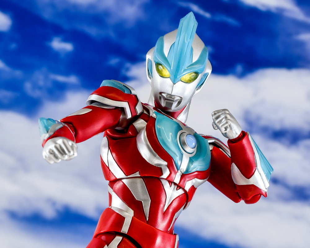 10 19店頭でスパーク S H Figuarts ウルトラマンギンガ 製品サンプルレビュー 完全新作映像をyoutubeにて毎週公開中 S H Figuarts エス エイチ フィギュアーツ スタッフブログ