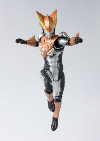 SHF ULTRAMAN ROSSO GROUND 06