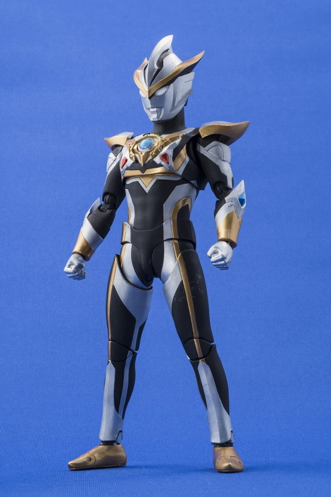 S.H.Figuarts ウルトラマンルーブ