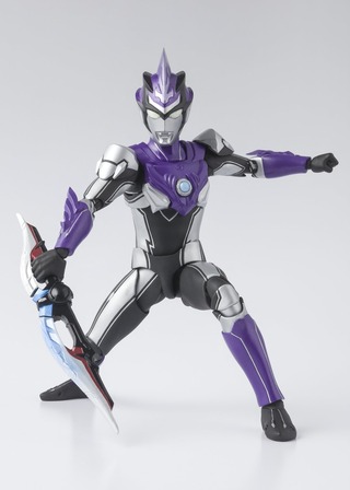 SHF ULTRAMAN BLU WIND_05