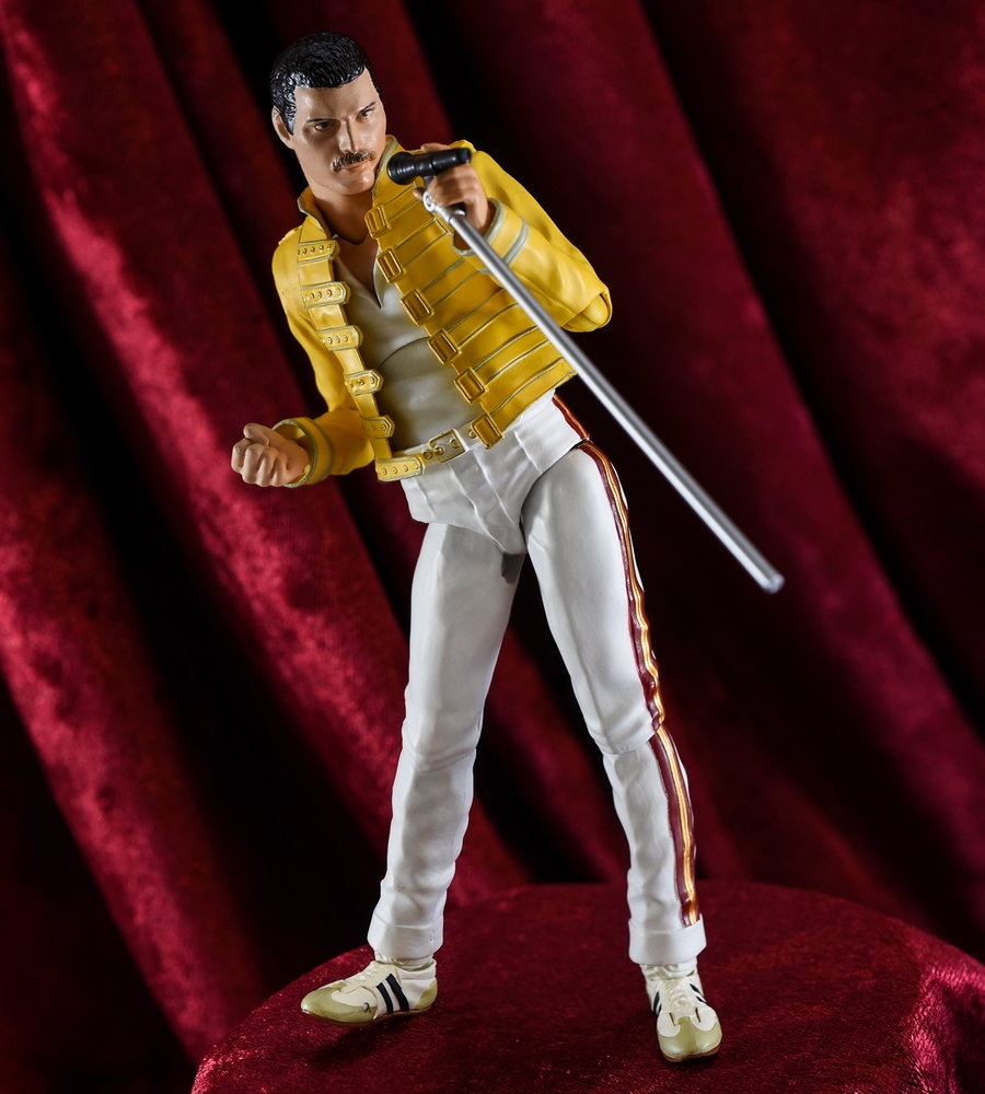 伝説は終わらない―「S.H.Figuarts フレディ・マーキュリー」8月再販 ...