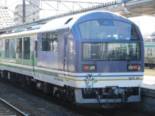 教師ラウンジへようこそ 会津鉄道 新ラッピング車両 ノラとと列車