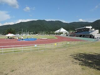 教師ラウンジへようこそ 陸上競技の応援に行く 教師ラウンジへようこそ 陸上競技の応援に行く