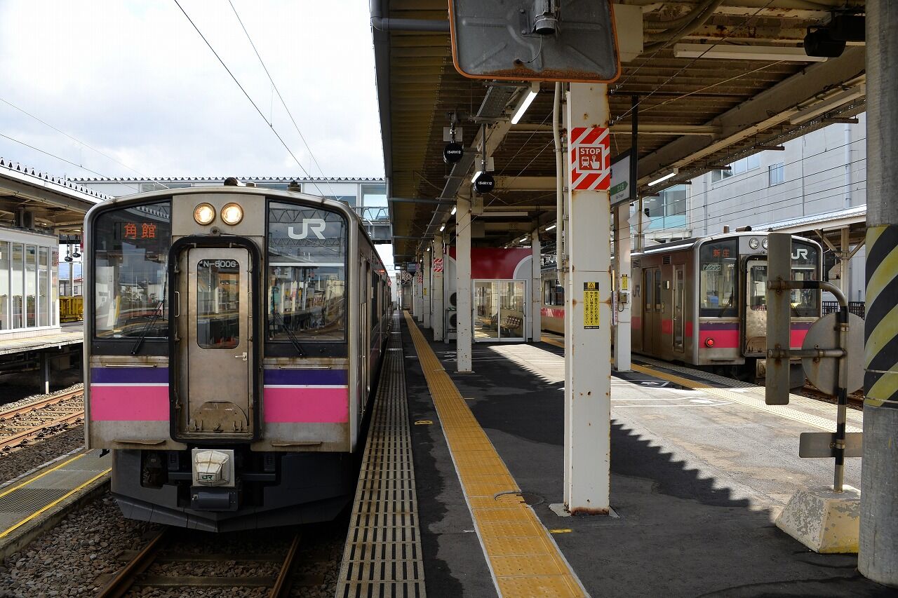 紅葉が見ごろの角館武家屋敷通りへ 僕の歩く町３