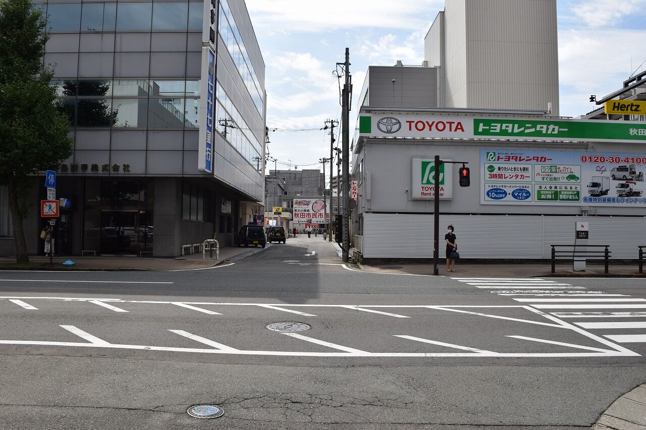 秋田駅前から南大通り～広小路へ : 僕の歩く町３