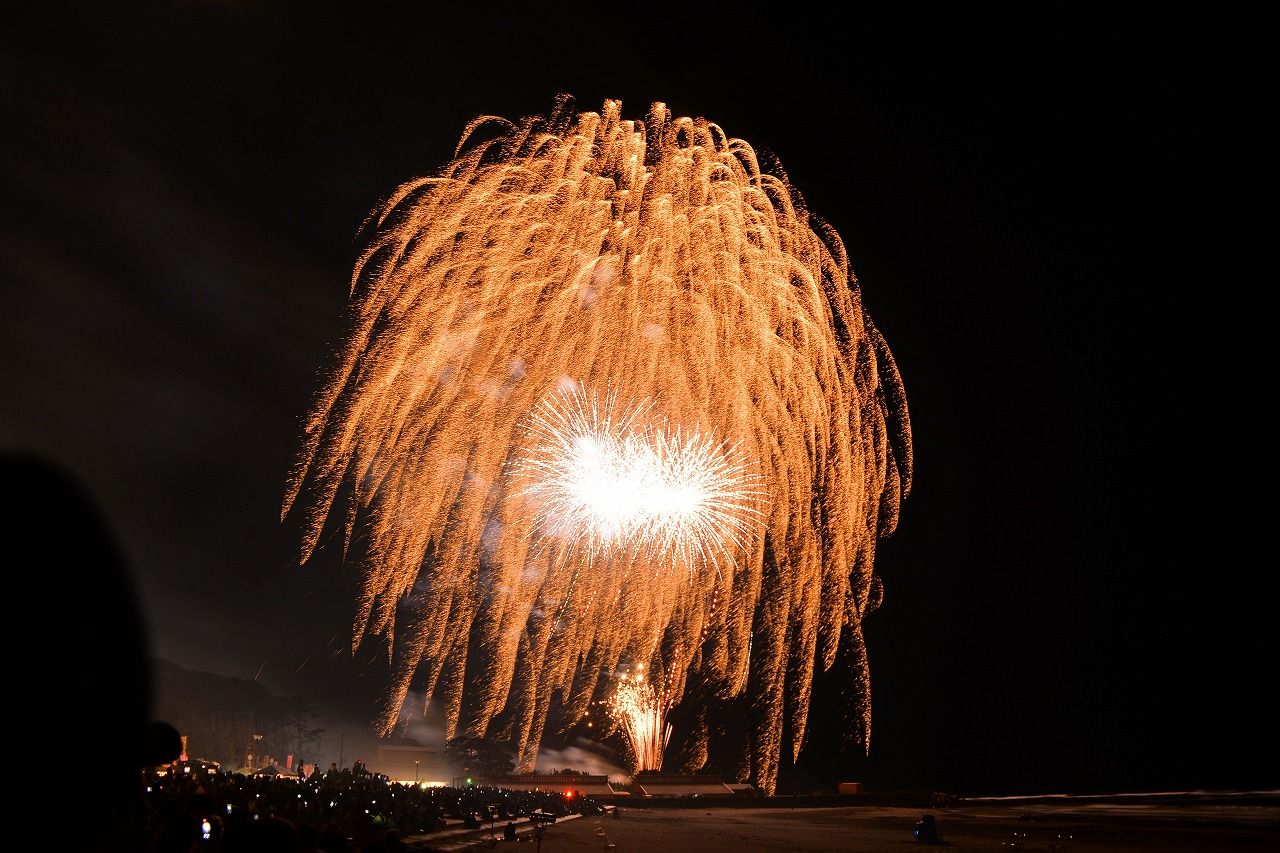 にかほ市花火大会へ 僕の歩く町３