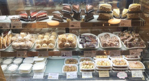 レジ前　スイーツ