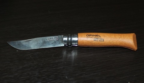 折りたたみナイフ