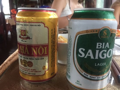 ハロン湾クルーズ　昼間から飲むビールはサイコー