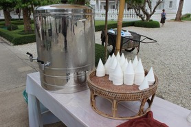 ホワイトテンプル　ワット・ロンクン (6)