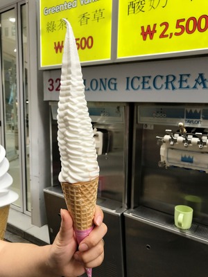 明洞（ミョンドン）ソフトクリーム：2019-07-29 11.29