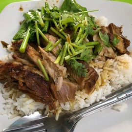 0819 屋台飯 タイ プラカノン