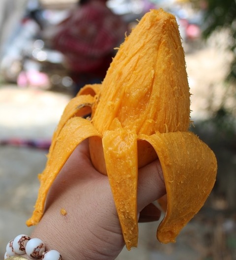 マンゴー@サンデーマーケット