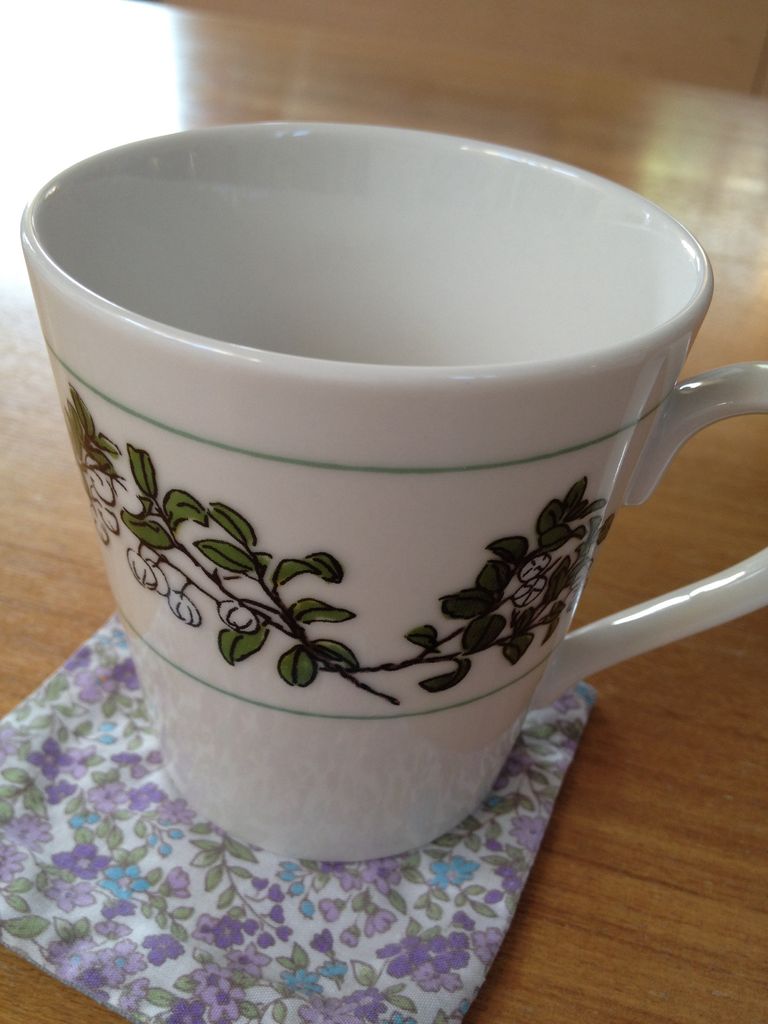 六花亭のマグカップ コフク Apartment