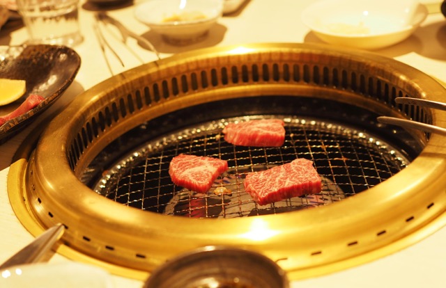 28日夜9