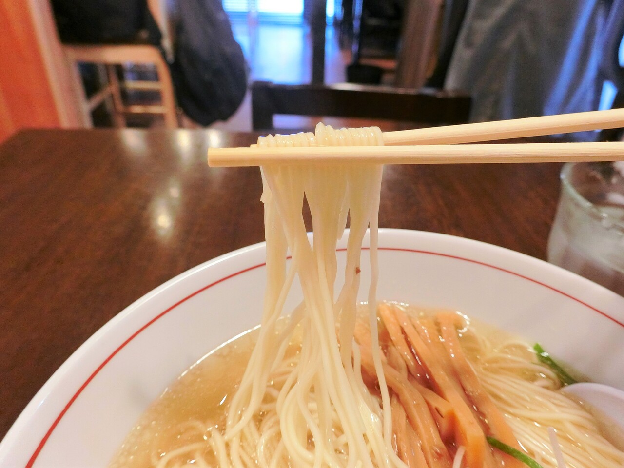 らぁめん 糸吉 イトキチ 塩らぁめん 柴ポチダイアリー らぁめん 糸吉 イトキチ 塩らぁめん 柴ポチダイアリー