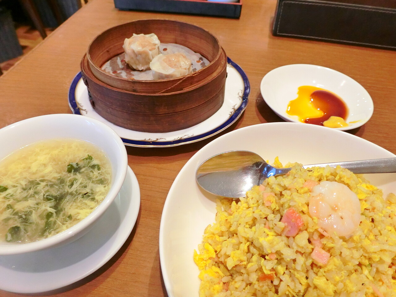 Chiana Table 花木蘭 ﾌｧﾑｰﾗﾝ ムーランチャーハン 柴ポチダイアリー