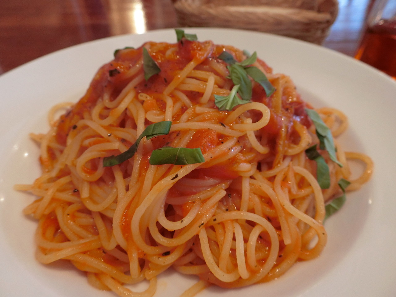 柴ポチダイアリー パスタハウス ポモドーロ ～ にんにくとトマトのスパゲティ