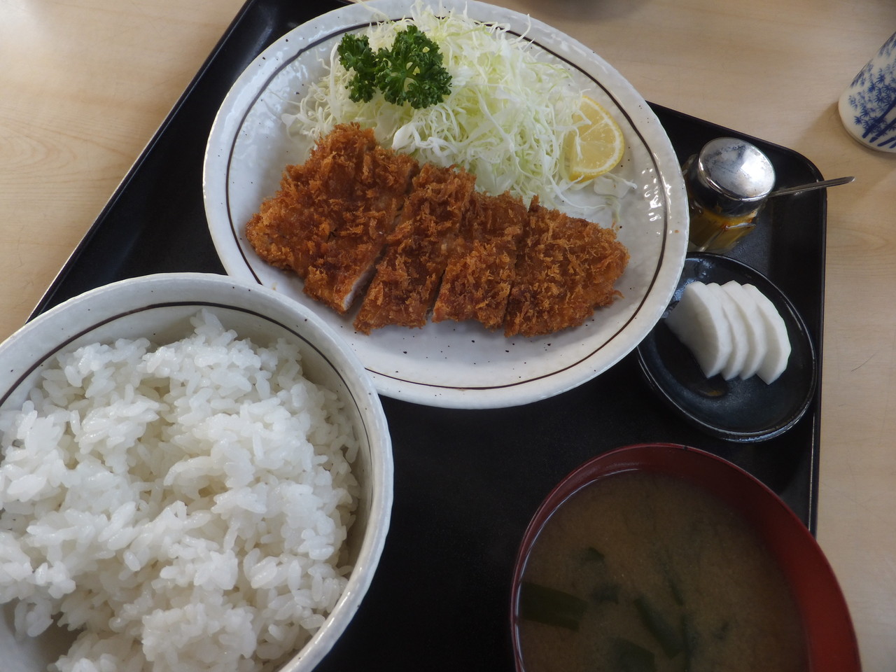 閉店 とんかつ 本郷 とんかつ定食 柴ポチダイアリー 閉店 とんかつ 本郷 とんかつ定食 柴ポチダイアリー